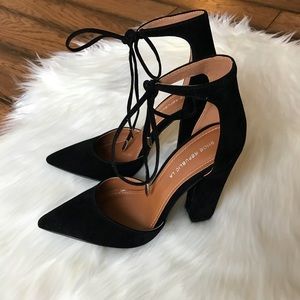 Sexy Black Pumps 6 1/2